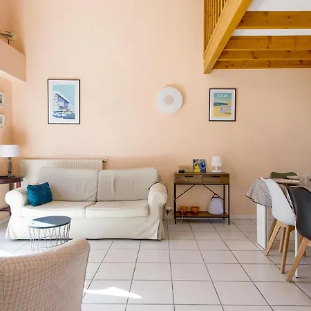 3 Bedroom Gorgeous In * Royan